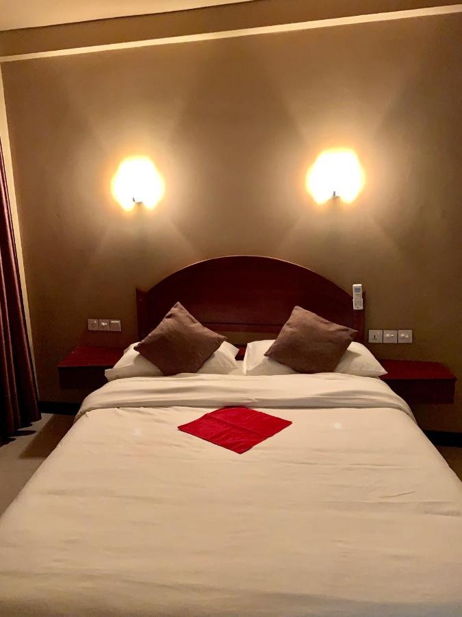 古莉 Ilaa Beach Maldives酒店 外观 照片