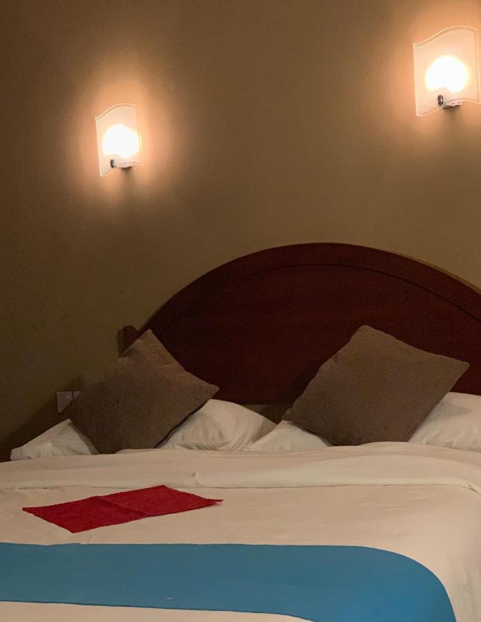 古莉 Ilaa Beach Maldives酒店 外观 照片